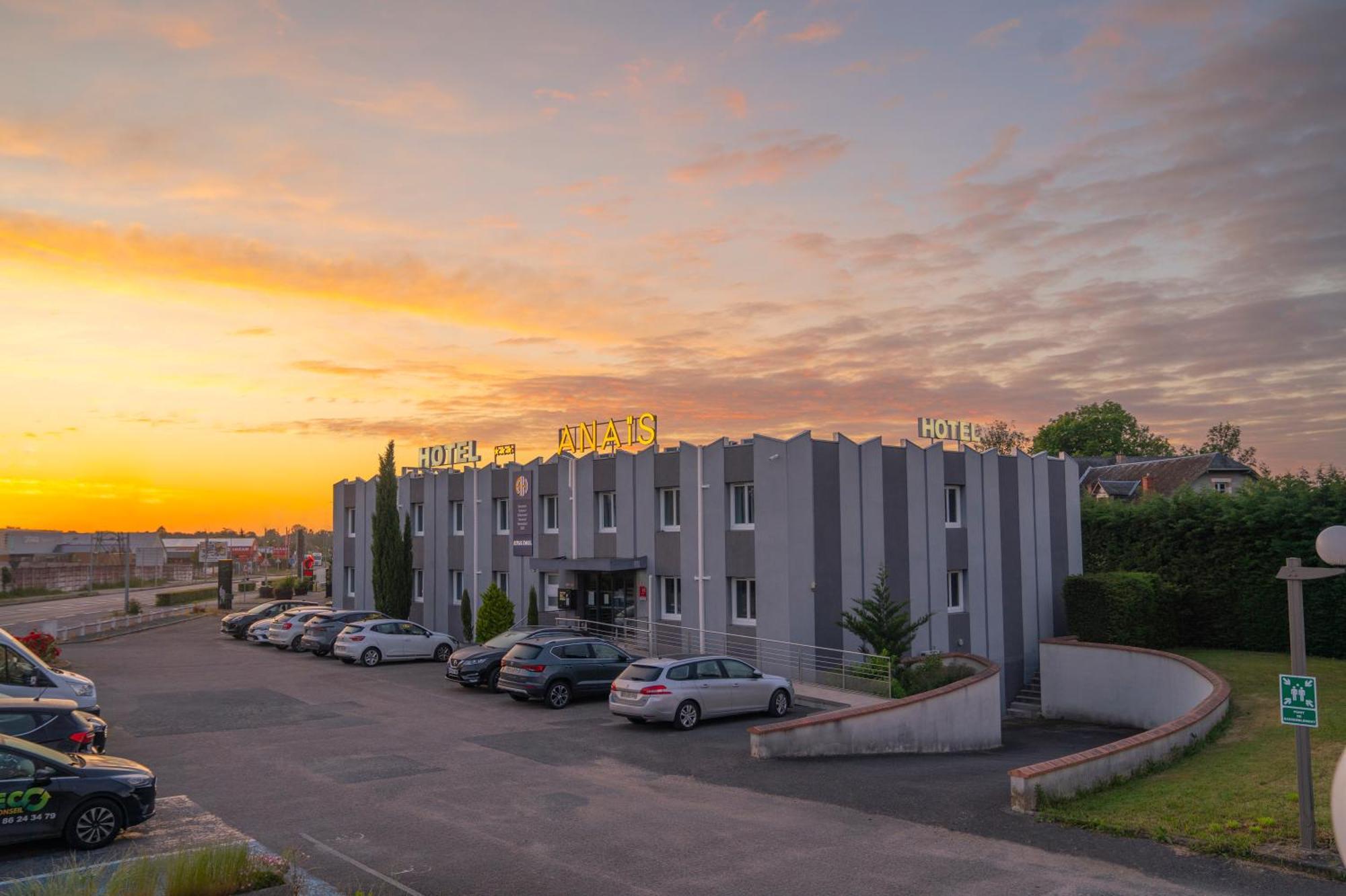 Anais Hotel Bourges Nord Saint-Doulchard Экстерьер фото
